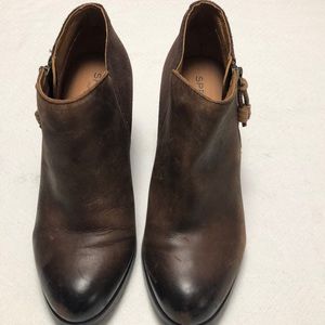 Women’s Sperry brown heeled boots size 7.5